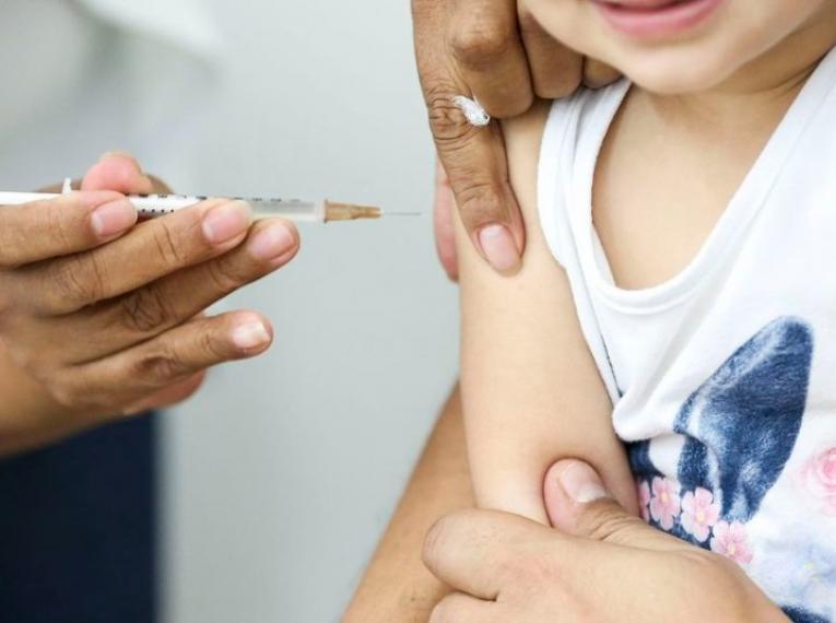Além de crianças, adultos também receberam vacinas vencidas em Lucena, diz técnica de enfermagem em depoimento